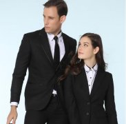 西服定制價格由哪些因素決定