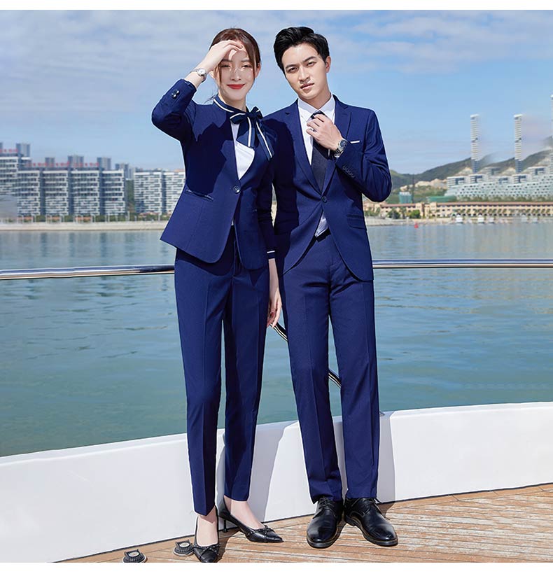 公司團體西服定制模特展示圖4